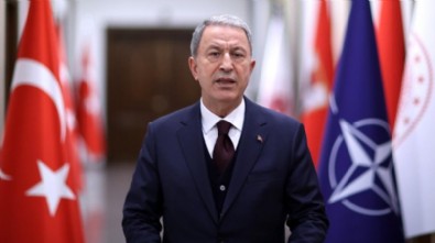 Milli Savunma Bakanı Hulusi Akar: Türkiye terörle mücadelede yalnız bırakıldı