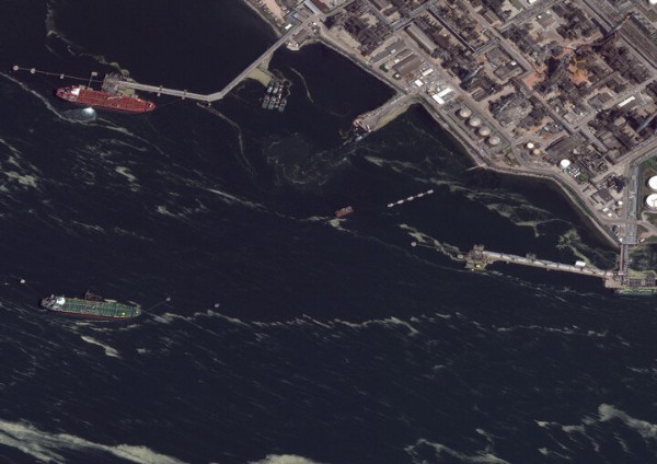 Marmara Denizi'ndeki müsilaj uzaydan görüntülendi!