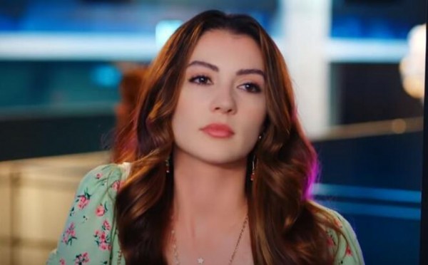 Aşk Mantık İntikam Burcu Özberk