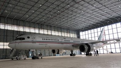 Meksika, Baskanlik Uçagini 3.27 Milyon Dolara Satti