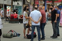 TURİZM SEZONU - (Özel) Antalya'da Sivil Zabitalardan Dilenci Ve Seyyar Satici Operasyonu