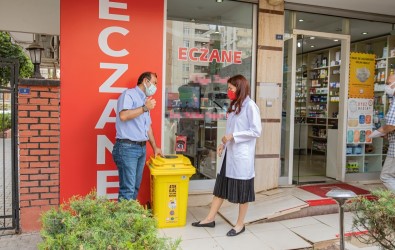 Adana'da Atik Ilaçlar Toplaniyor