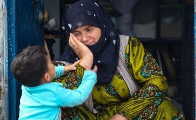 Fotograf Ödülünü Tedavi Gören Çocuklar Için Bagisladi