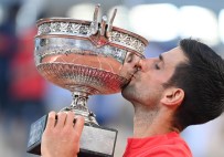 Fransa Açik'in Sampiyonu Novak Djokovic
