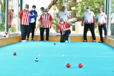 Huzurevinde 'Bocce' Heyecani