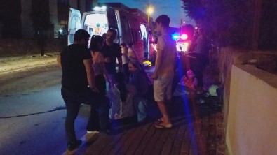 Motosiklet Kaldirima Çarpti Açiklamasi 2 Yarali