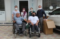 AKÜLÜ ARABA - (Özel) Akrabalari Engelli Olunca Her Yil Tekerlekli Sandalye Bagislamaya Basladilar