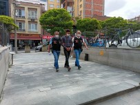 TEKERLEKLİ SANDALYE - 30 Çuval Plastik Kapak Çalan Süpheli Adliyeye Sevk Edildi