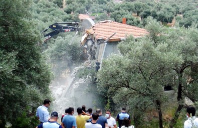 Akbük Koyunda Yikimlar Tekrar Basladi