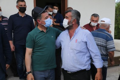 Bakan Selçuk, Kaymakam Bilgihan Ve Baskan Simsek, Gölbasi'nda Sel Felaketi Yasanan Bölgede