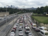 Kisitlama Sonrasi Istanbul'da Trafik Yogunlugu