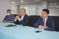 TURGAY ÜNSAL - Mustafa Canbey 'Edremit'te Güzel Gelismeler Var'