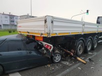 ORTAHISAR - Samsun'da Otomobil Tirin Römorkunun Altina Girdi Açiklamasi 1 Yarali