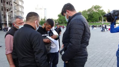 Taksim'de Fahis Fiyatla Parfüm Satanlari Polis Ve Zabita Ekipleri Yakaladi