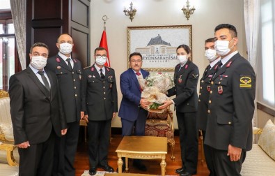 Vali Çiçek, Huzur Ve Asayisi Saglayan Jandarma Personelinin Sayisini Açikladi