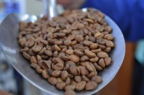 KAHVEHANE - Yasaklar Kalkinca Taze Çekilmis Kahvelerin Satisi Düstü, Fiyati Artti