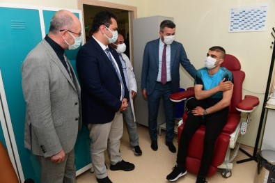 Anadolu Üniversitesinde Asi Kampanyasi Basladi