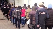 TERÖR ÖRGÜTÜ - Jandarma Genel Komutanligindaki 'Mahrem Hizmetler' Yapilanmasina Operasyon Açiklamasi 27 Gözalti