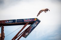 RED BULL - Red Bull Cliff Diving Fransa'da Basladi