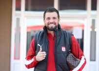 AVRUPA LIGI - Sivasspor'da Claudemir Takimda Kalacak!