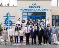 REKTÖR - Tabakoglu, Ödül Alan Ögrenciler Ile Bir Araya Geldi