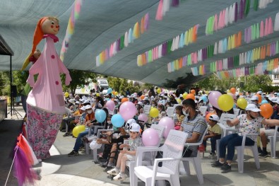 Tusba Belediyesinden Çocuklara Tiyatro Sürprizi