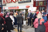 AK Parti Kadin Kollari'ndan Türk Kizilayi'na Kan Bagisi