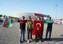TRABZONSPOR - Bakü Kirmizi-Beyaza Büründü