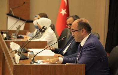 Baskan Çöl Uluslararasi Foruma Türkiye'yi Temsilen Katildi