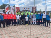 KERVAN - Bursa Büyüksehir Belediyespor, Durgunsu Kano Türkiye Kupasi'nda 24 Madalya Kazandi