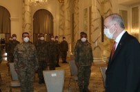 HULUSİ AKAR - Cumhurbaskani Erdogan, Azerbaycan Görev Grubu'ndaki Askerlerle Bir Araya Geldi