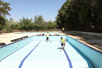 Diyarbakir'da Maddi Durumu Düsük Çocuklara Ücretsiz Yaz Tatili