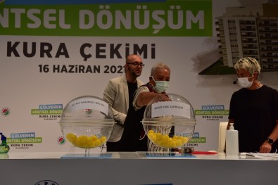 Gülveren'de Hak Sahipleri Evlerine Kavustu