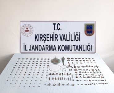 Kirsehir'de Jandarmadan Roma Ve Bizans Dönemi Eserleri Operasyonu