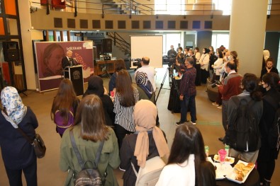 Kitap Kapagi Tasarim Yarismasi'nda Ödüller Sahiplerini Buldu
