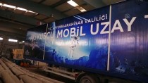 ÇEKIM - Köylerdeki Çocuklara Uzayi Sevdirecek 'Ali Kusçu Mobil Uzay Tiri' Afyonkarahisar'dan Yola Çikiyor