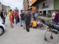 Otomobil Elektrikli Bisiklete Çarpti