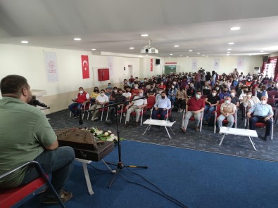 Sanatçi Sedat Anar Gençlerle Bulustu