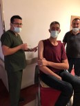SULTAN KÖSEN - Dünyanin En Uzun Boylu Adami Korona Virüs Asisi Oldu