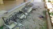 MUTTALIP - Gençler Meyve Toplarken Duvar Çöktü Açiklamasi 4 Yarali