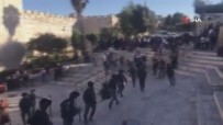 PEYGAMBER - Israil Güçlerinden, Sam Kapisi'nda Asiri Sagci Yahudileri Protesto Eden Filistinlilere Müdahale