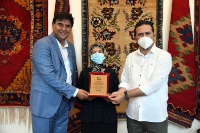 Kaya Halisi Dokuma Atölyesi Hizmete Açildi