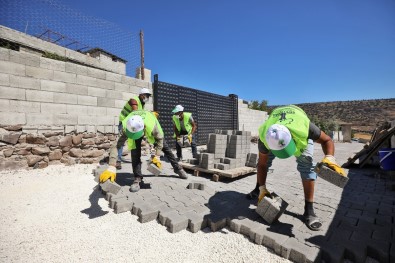 Kirsal Mahallelerde Parke Tasi Çalismalarina Start Verildi