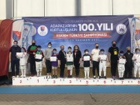 BELEDİYESPOR - Manisa BBSK'dan Eskrimde Bir Madalya Daha