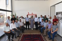 ZİYARETÇİLER - Susurluklu Kadinlar Akpinar'a Hayran Kaldi