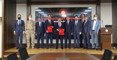 'Agri Yeni Il Halk Kütüphanesi' Tanitim Toplantisi Ve Protokol Imza Töreni Düzenlendi