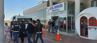 Ayvalik'ta FETÖ Süphelileri Kaçak Göçmenler Gibi Denizde Yakalandi