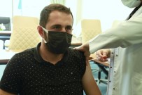 SOSYAL GÜVENLIK - Basiskele Belediyesi Personeli Kovid-19 Asisi Oldu