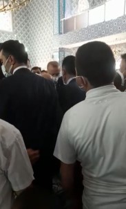 Cumhurbaskani Erdogan, Cuma Namazini Mecek Camii'nde Kildi