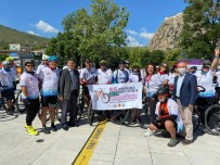 GÖKMEN ÇIÇEK - Frigya Bisiklet Festivali Afyonkarahisar'da Basladi